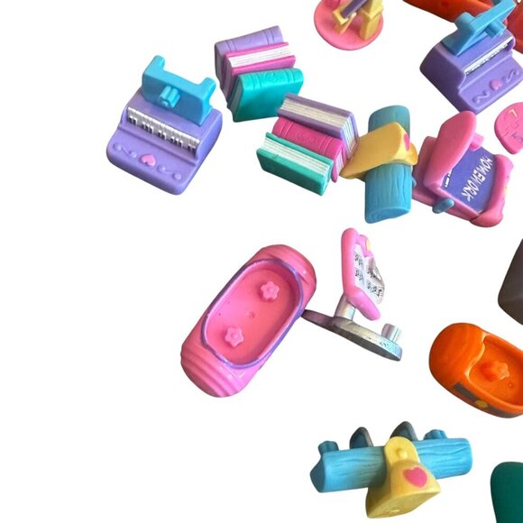 Squinkies Toys Assorted Lot 22 Pieces Accessories Miniatures Collectible Play - Picture 5 of 5